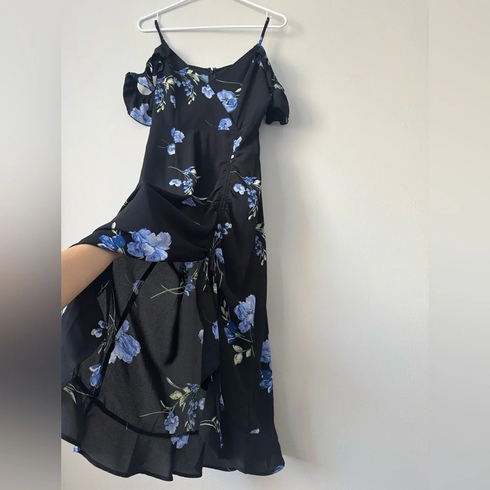 FOREVER 21 Floral Slip Women's Long Dress Adjustable Straps Size S NWT - Picture 5 of 12